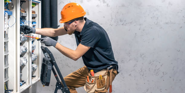 Best Circuit Breaker Repair  in Wauregan, CT